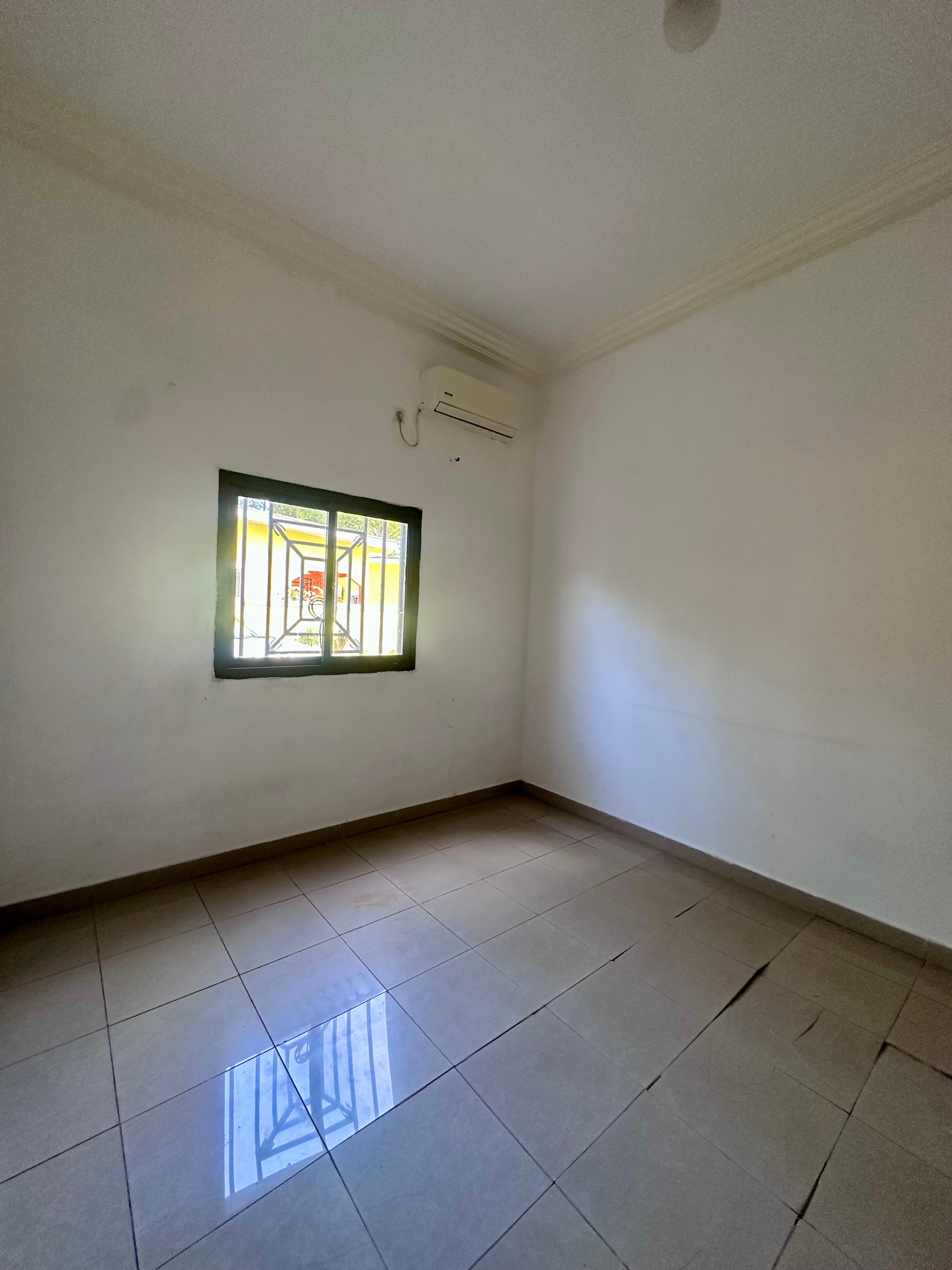 APPARTEMENT À LOUER À OKALA - view 7