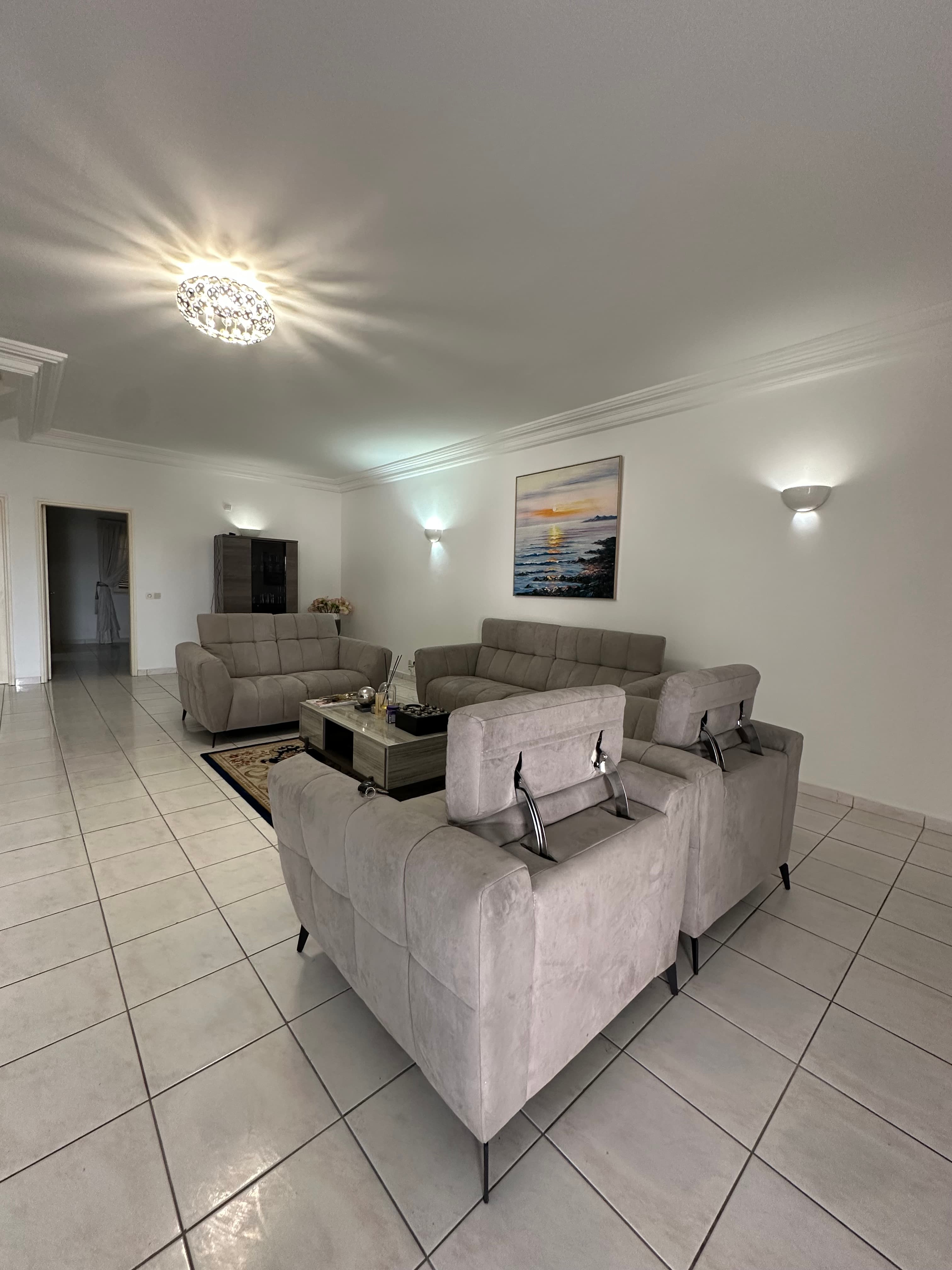 VILLA A LOUER - view 2