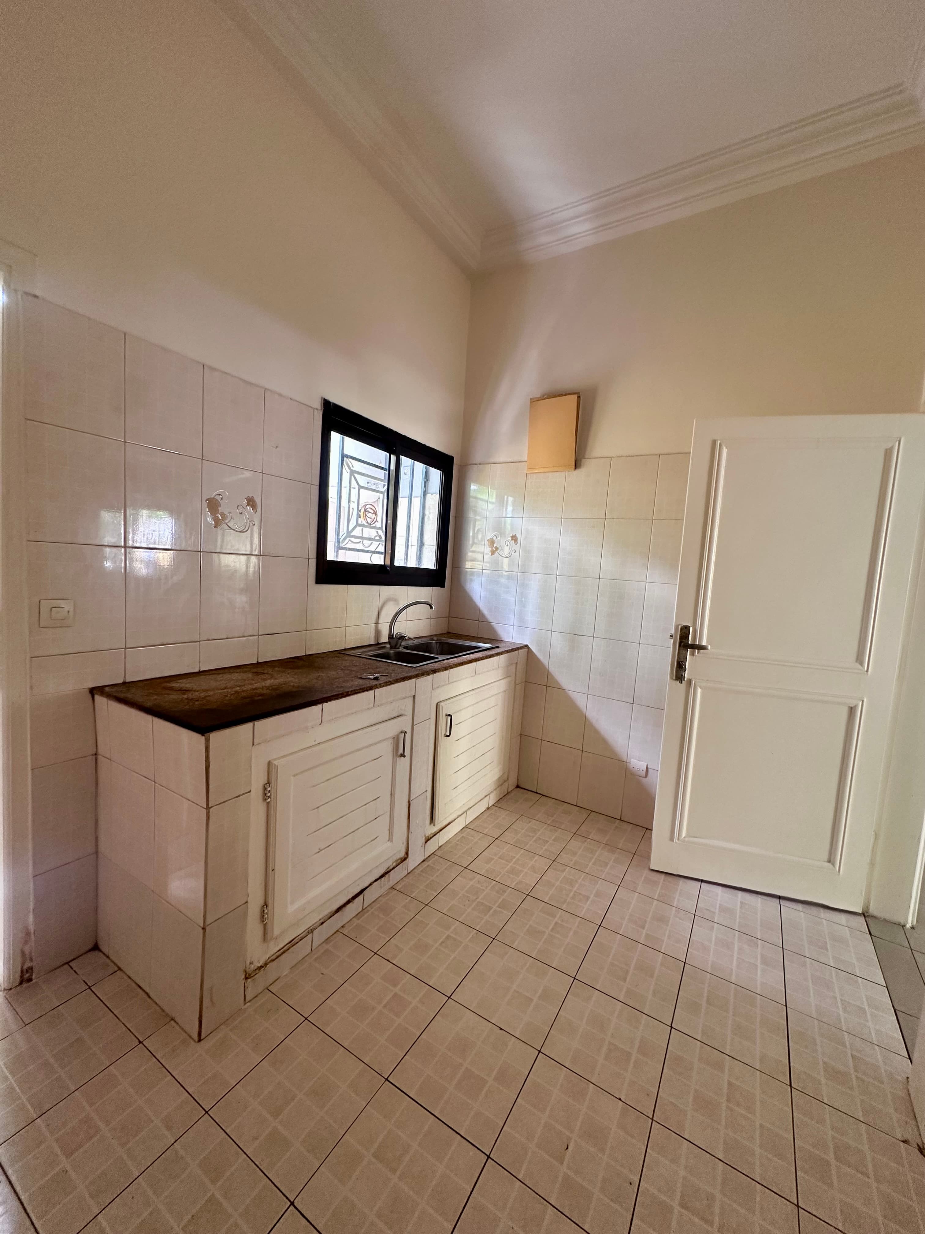 APPARTEMENT À LOUER À OKALA - view 5