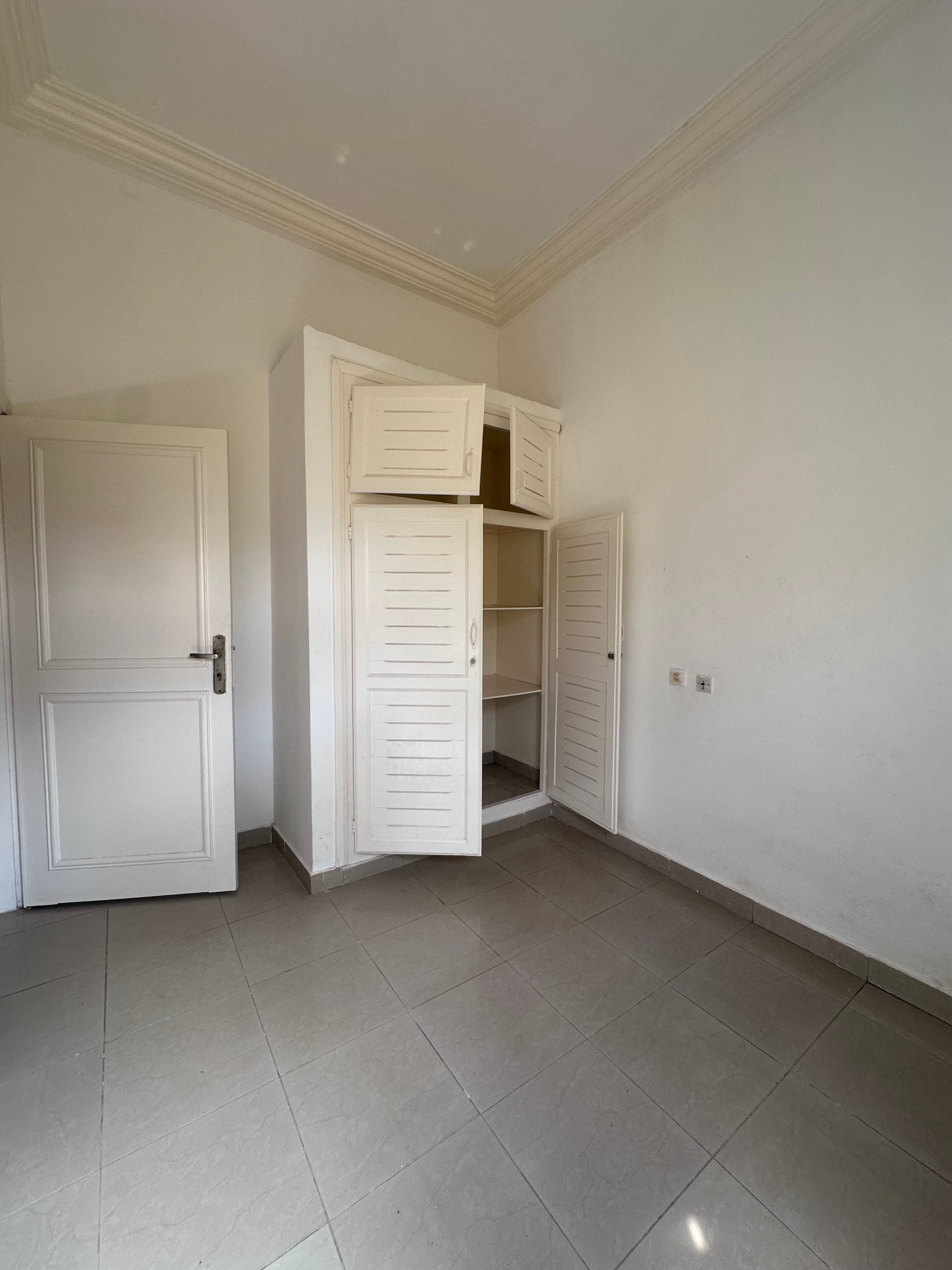 APPARTEMENT À LOUER À OKALA - view 9