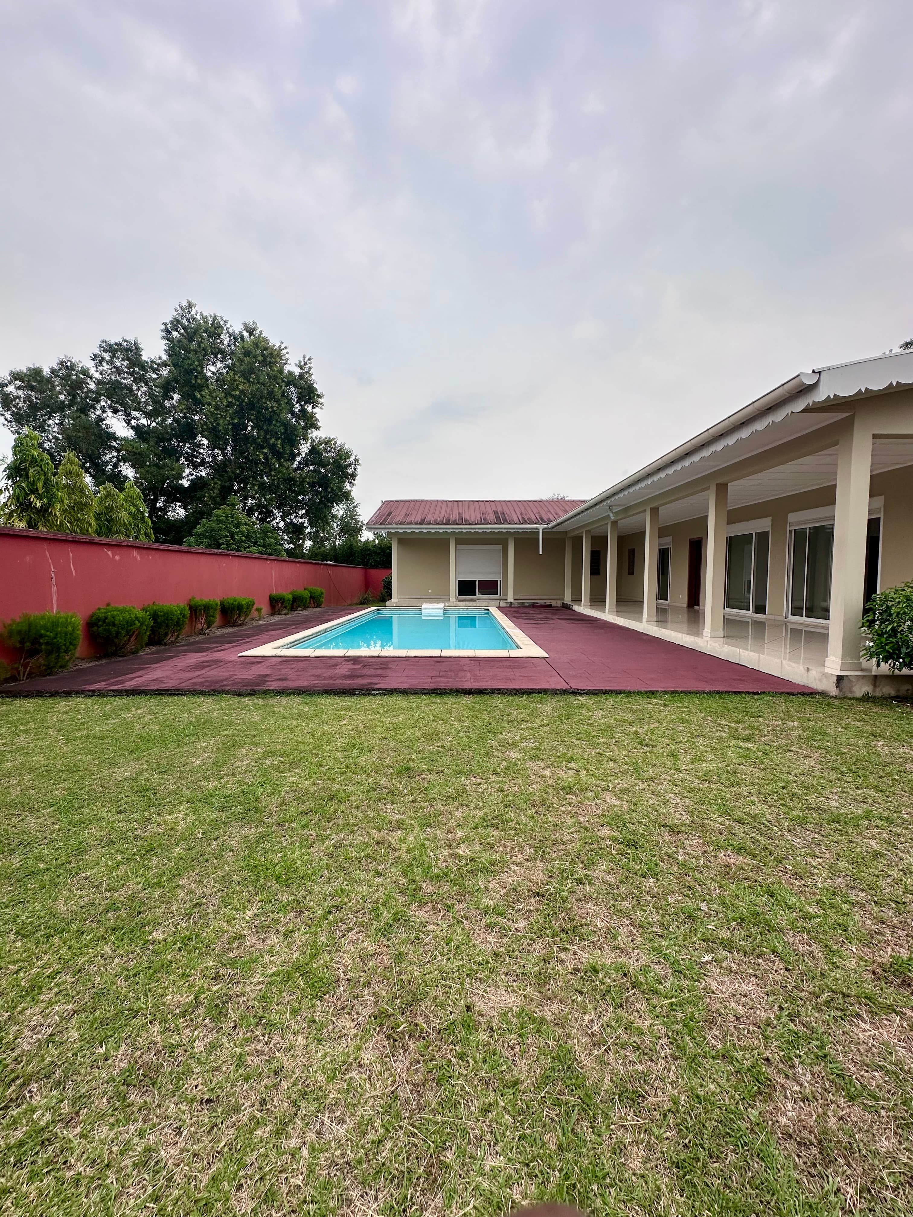 VILLA À LOUER À OKALA - view 3