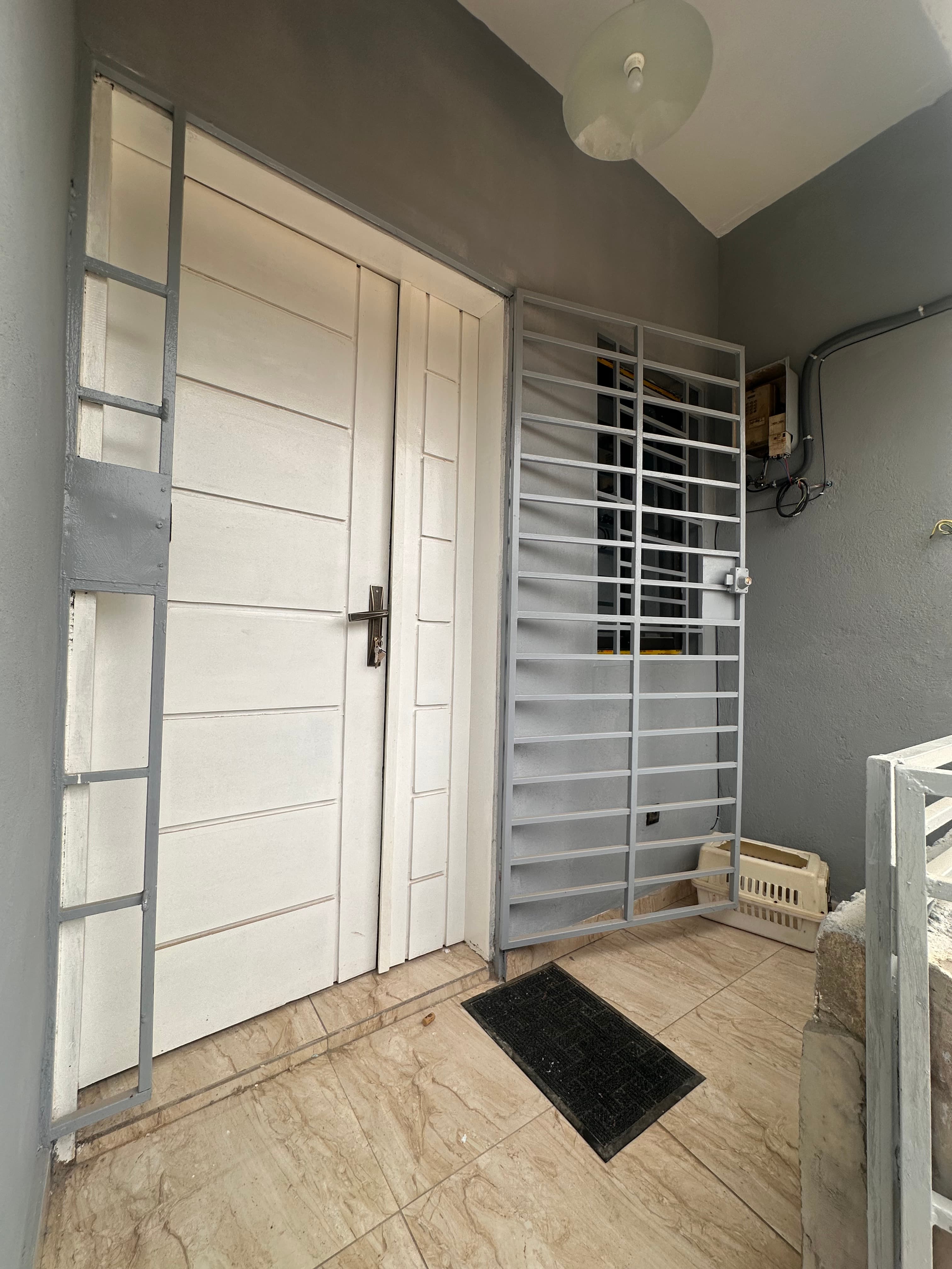 STUDIO A LOUER AU BEAULIEU - image 2