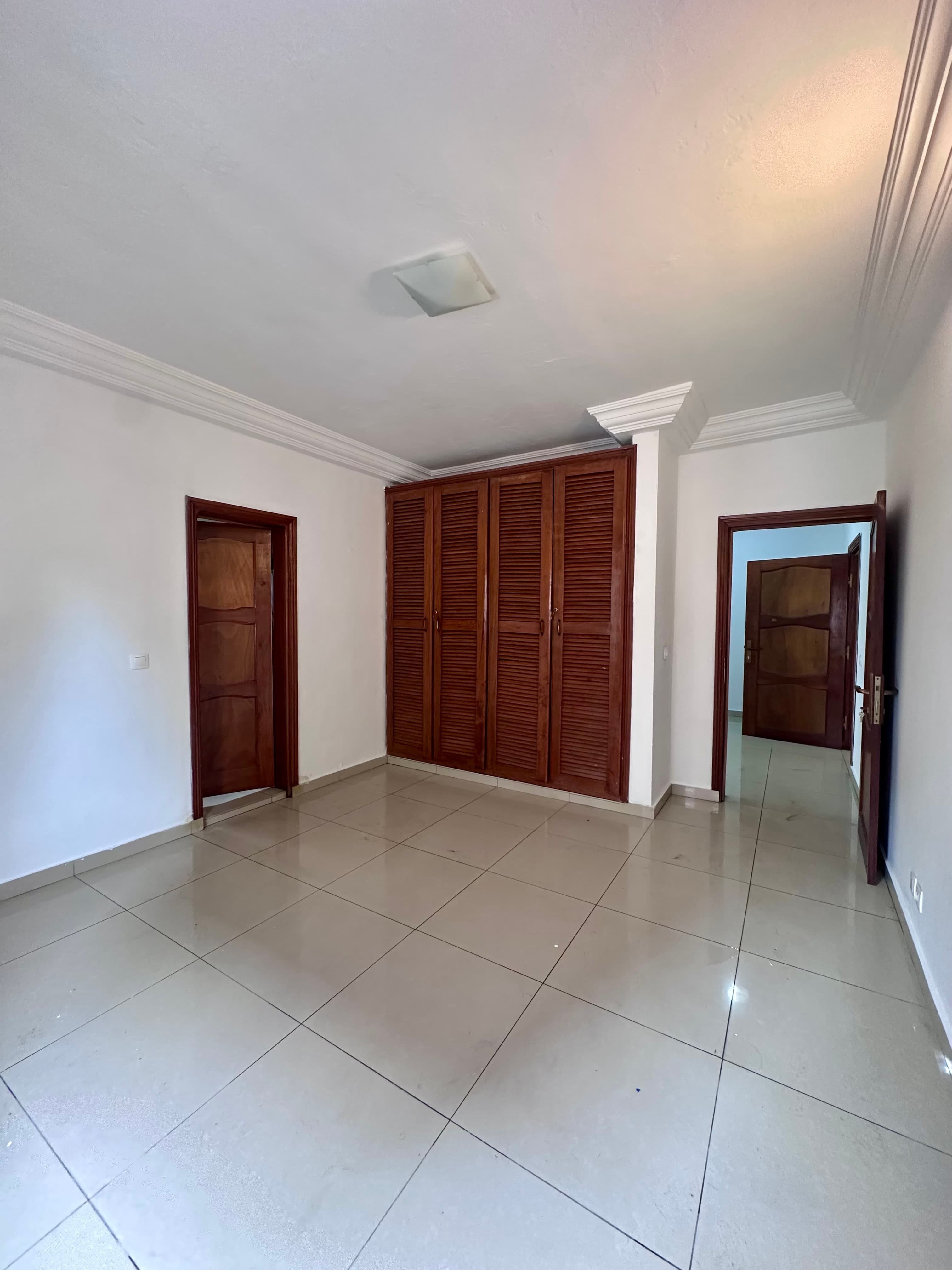 APPARTEMENT À LOUER AU NARVAL - view 8
